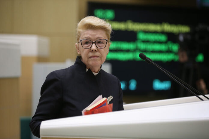 RBC: Elena Mizulina may leave the Federation Council in September