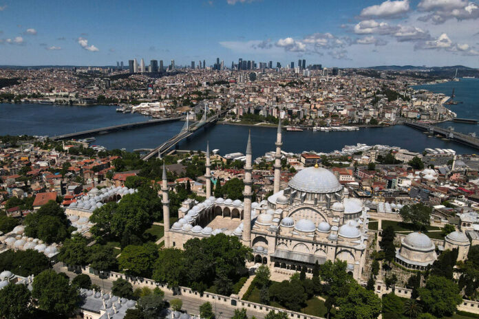 Istanbul authorities announced the start of preparations for a possible devastating earthquake